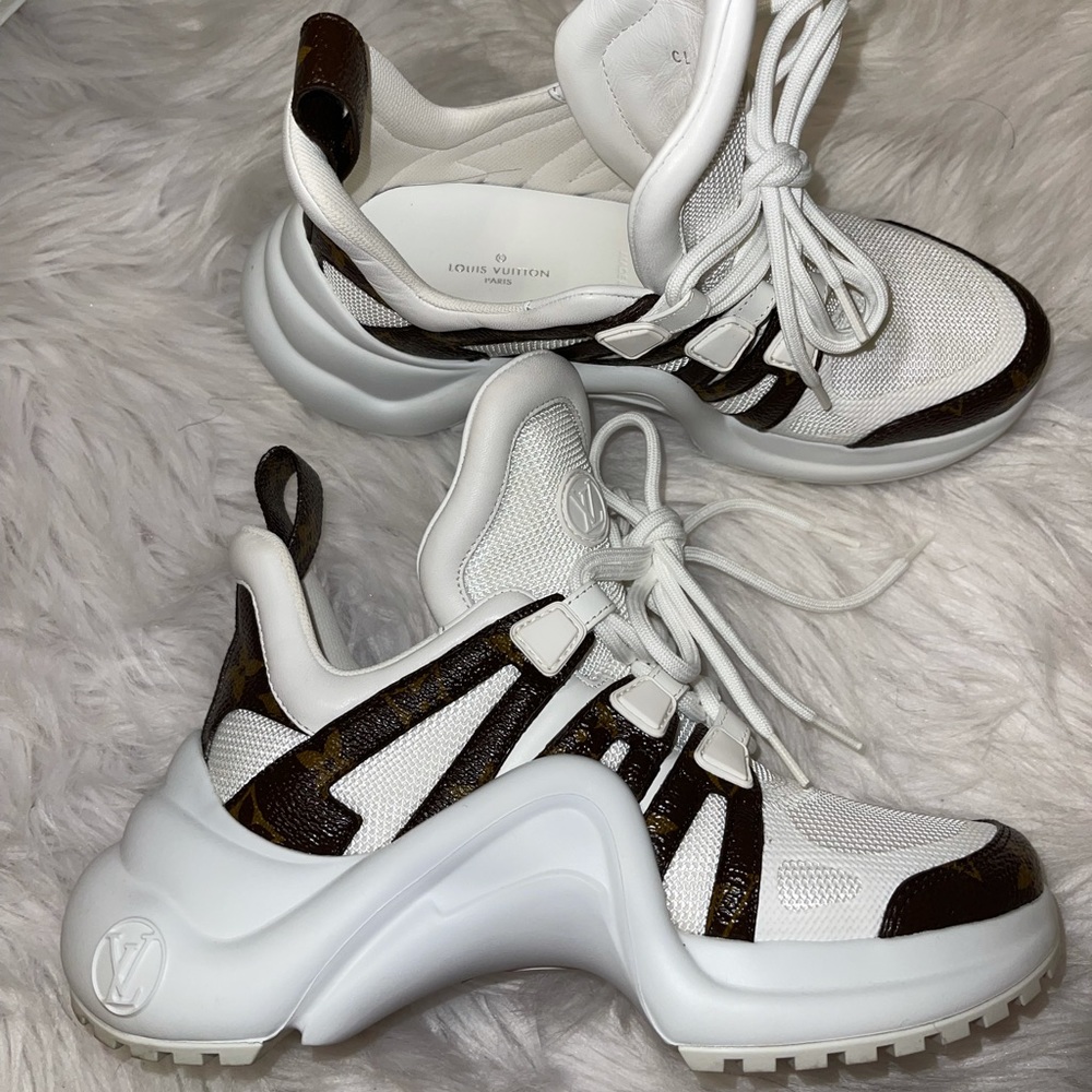 Louis vuitton sneakers